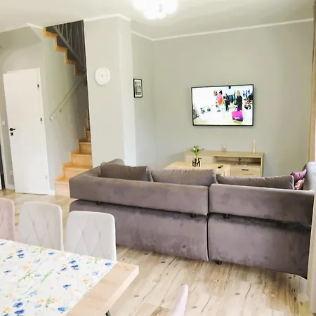 度假居 Comfortable For 10 People *