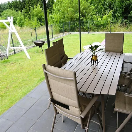 Comfortable For 10 People 度假居 *