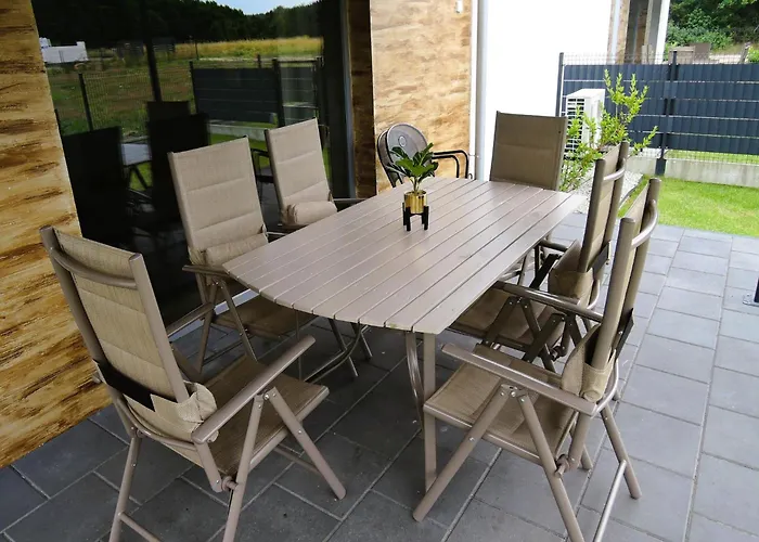 Comfortable For 10 People *